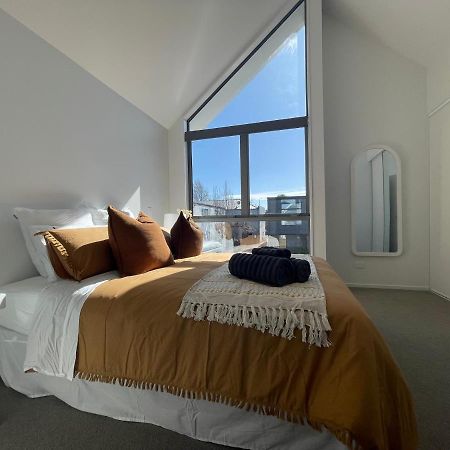 Inner City Luxury With Free Parking Крайстчърч Екстериор снимка