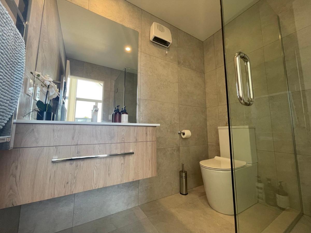 Inner City Luxury With Free Parking Крайстчърч Екстериор снимка